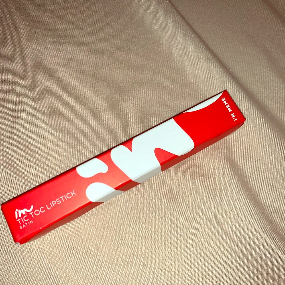 I’m meme tic toc lipstick satin “orange bodysuit”